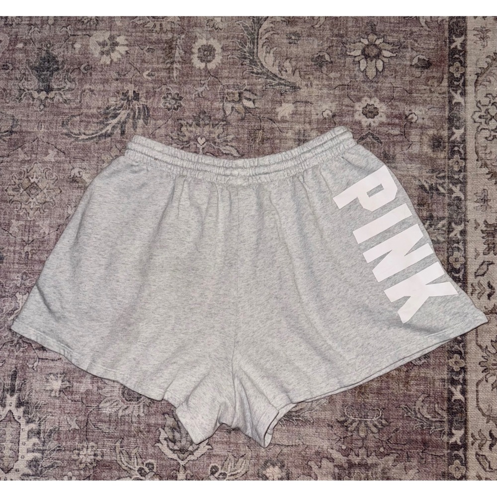 Victoria's Secret PINK Gray Campus Fleece Lounge Shorts Logo Pockets Size Large - Picture 1 of 6